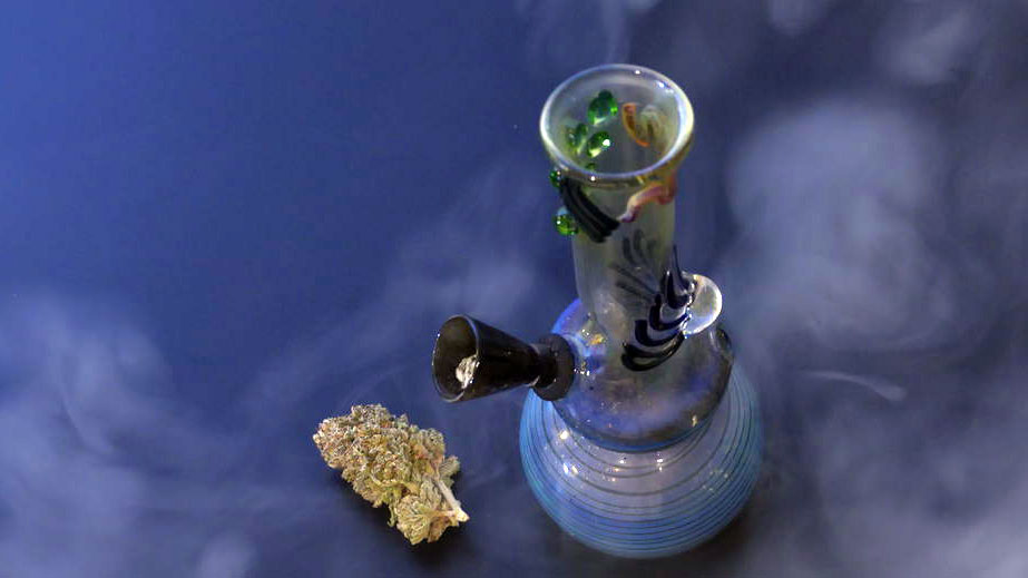 Cleaning a Bong – A knowhow